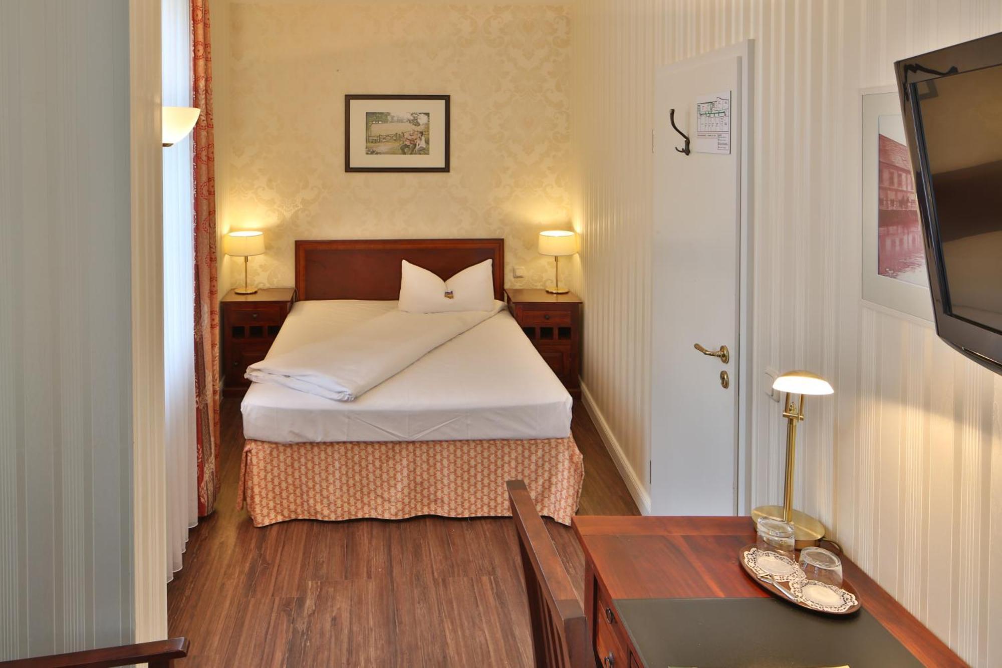 Hotel Elefant Schwerin  Bilik gambar