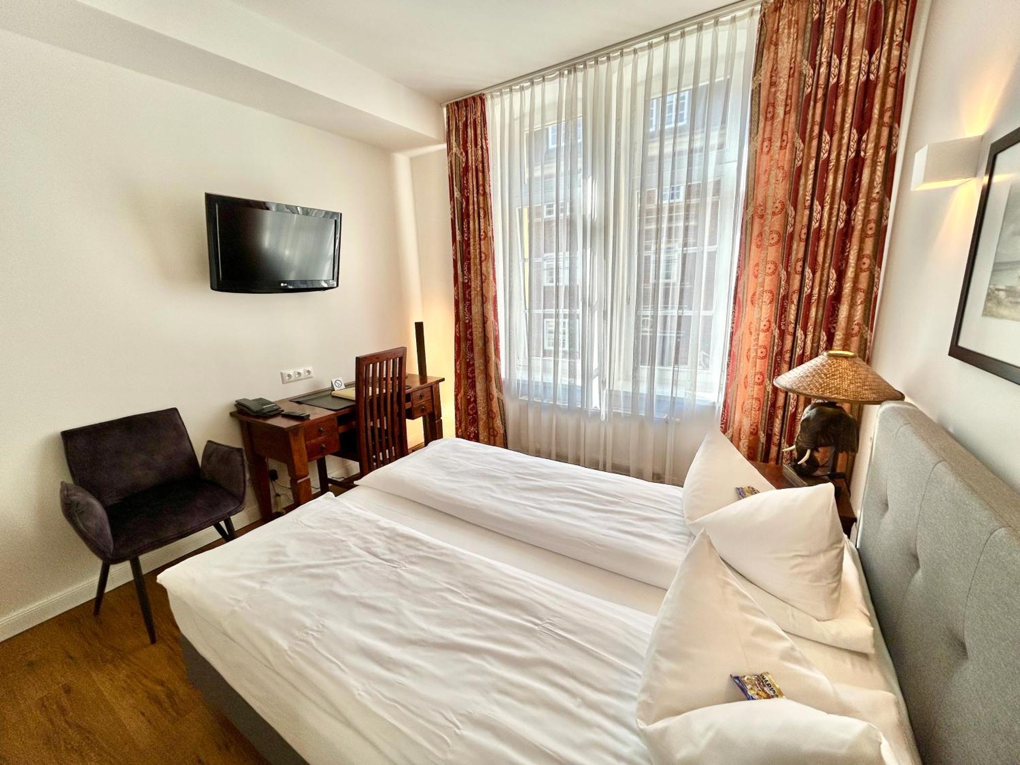 Hotel Elefant Schwerin  Luaran gambar