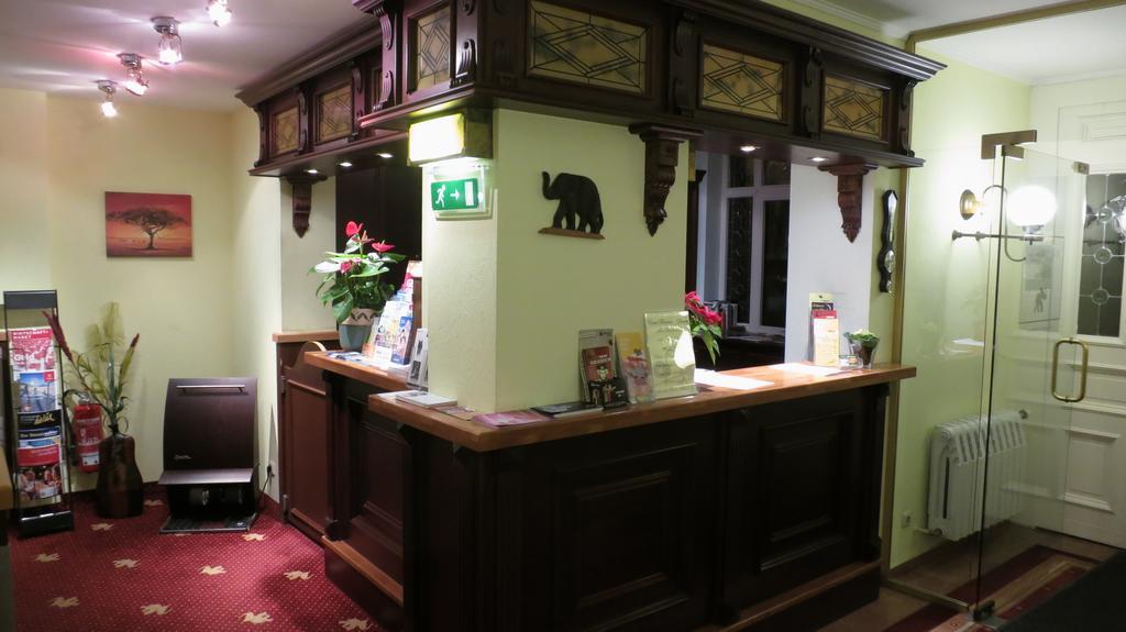 Hotel Elefant Schwerin  Luaran gambar