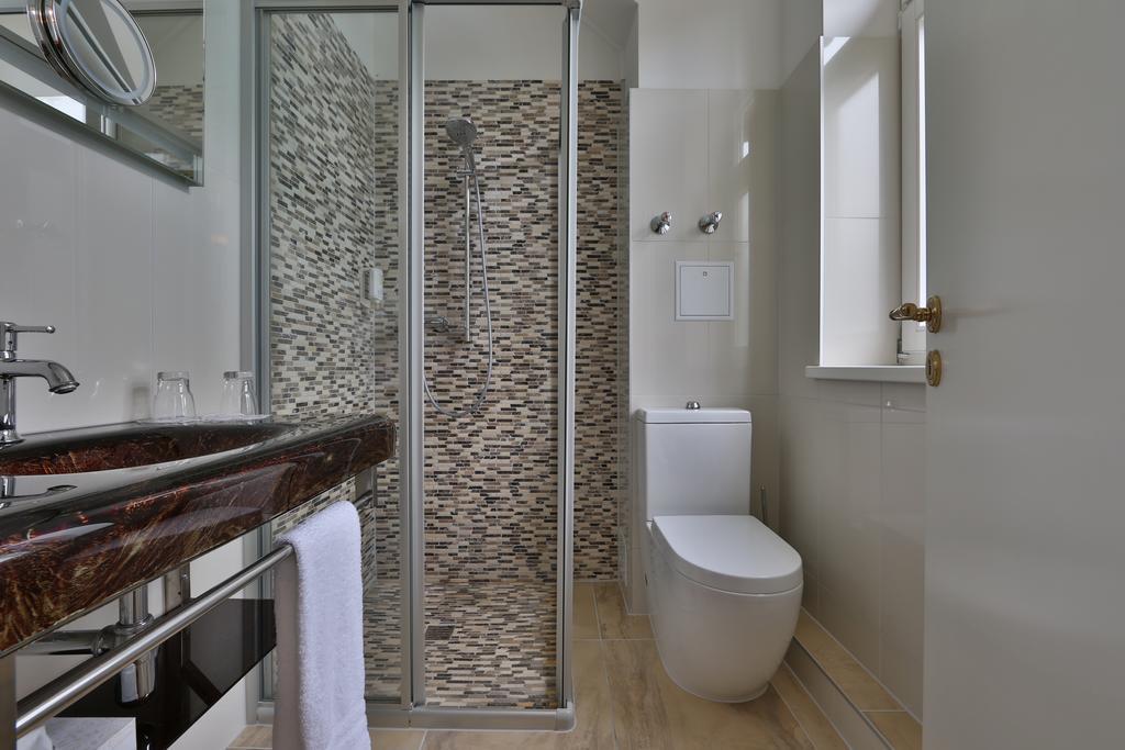 Hotel Elefant Schwerin  Luaran gambar