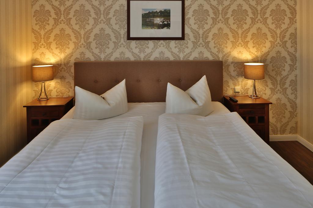 Hotel Elefant Schwerin  Luaran gambar