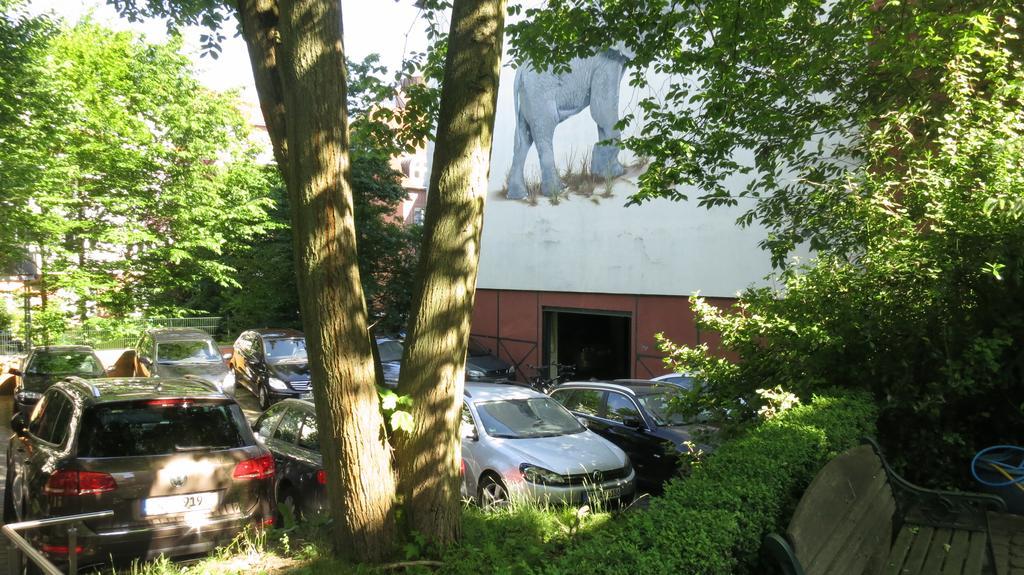 Hotel Elefant Schwerin  Luaran gambar